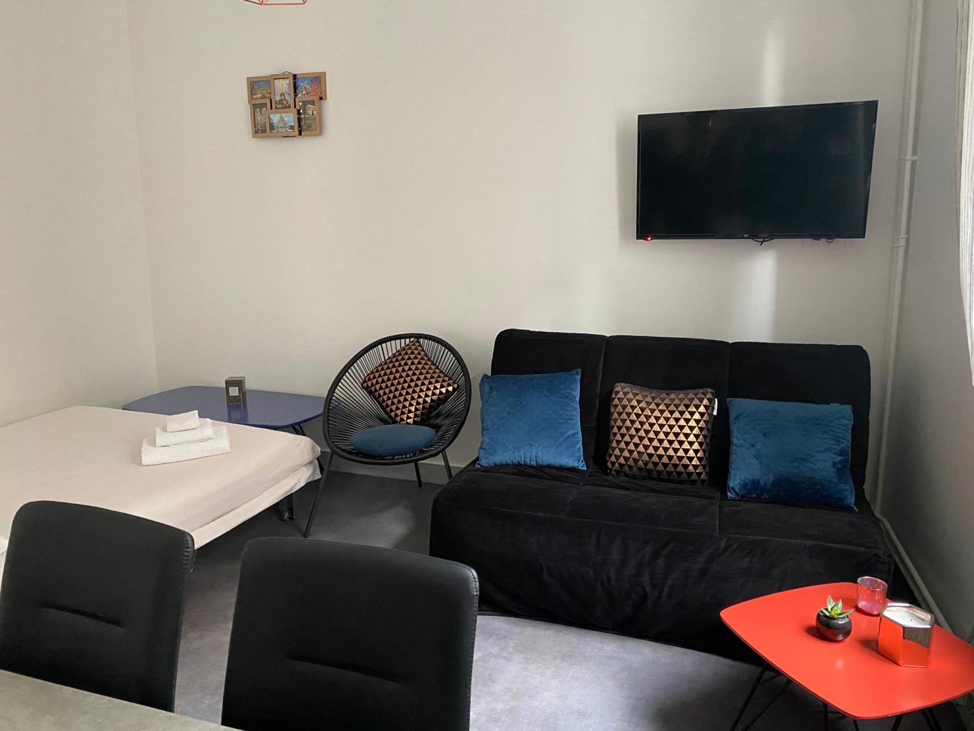 2 Pieces Au Coeur De Appartement Paris